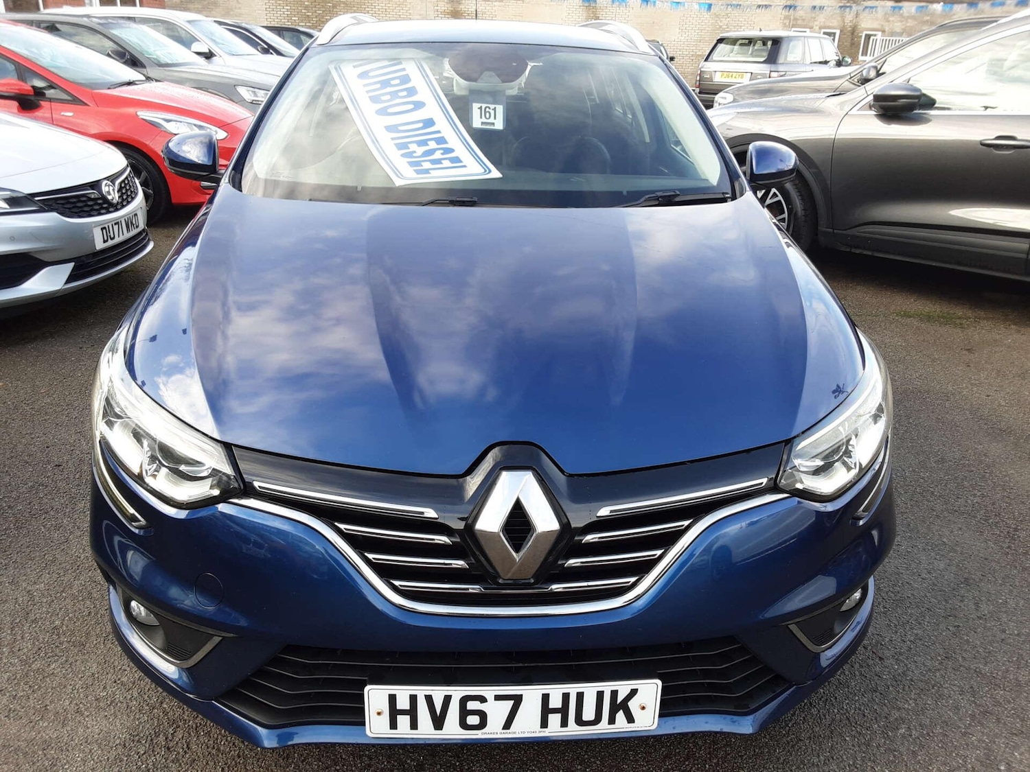 Used Renault Megane 2017 for sale - 76807647: Photo 2
