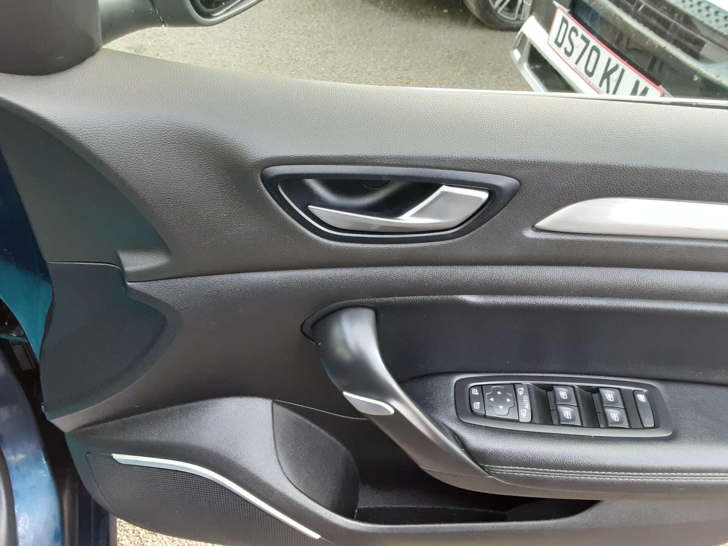 Used Renault Megane 2017 for sale - 76807647: Photo 25