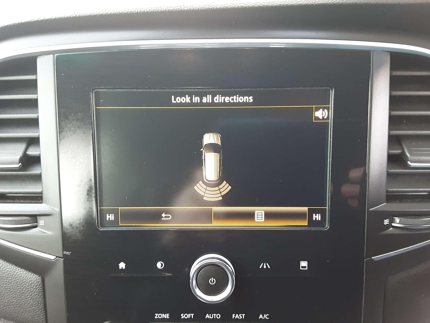 Used Renault Megane 2017 for sale - 76807647: Photo 29