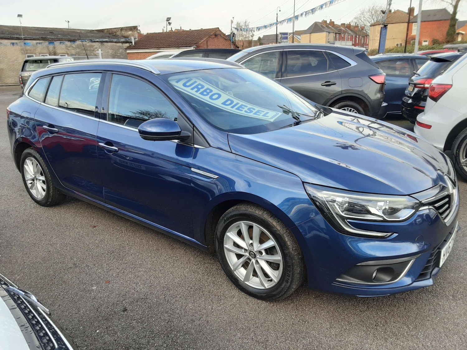 Used Renault Megane 2017 for sale - 76807647: Photo 5