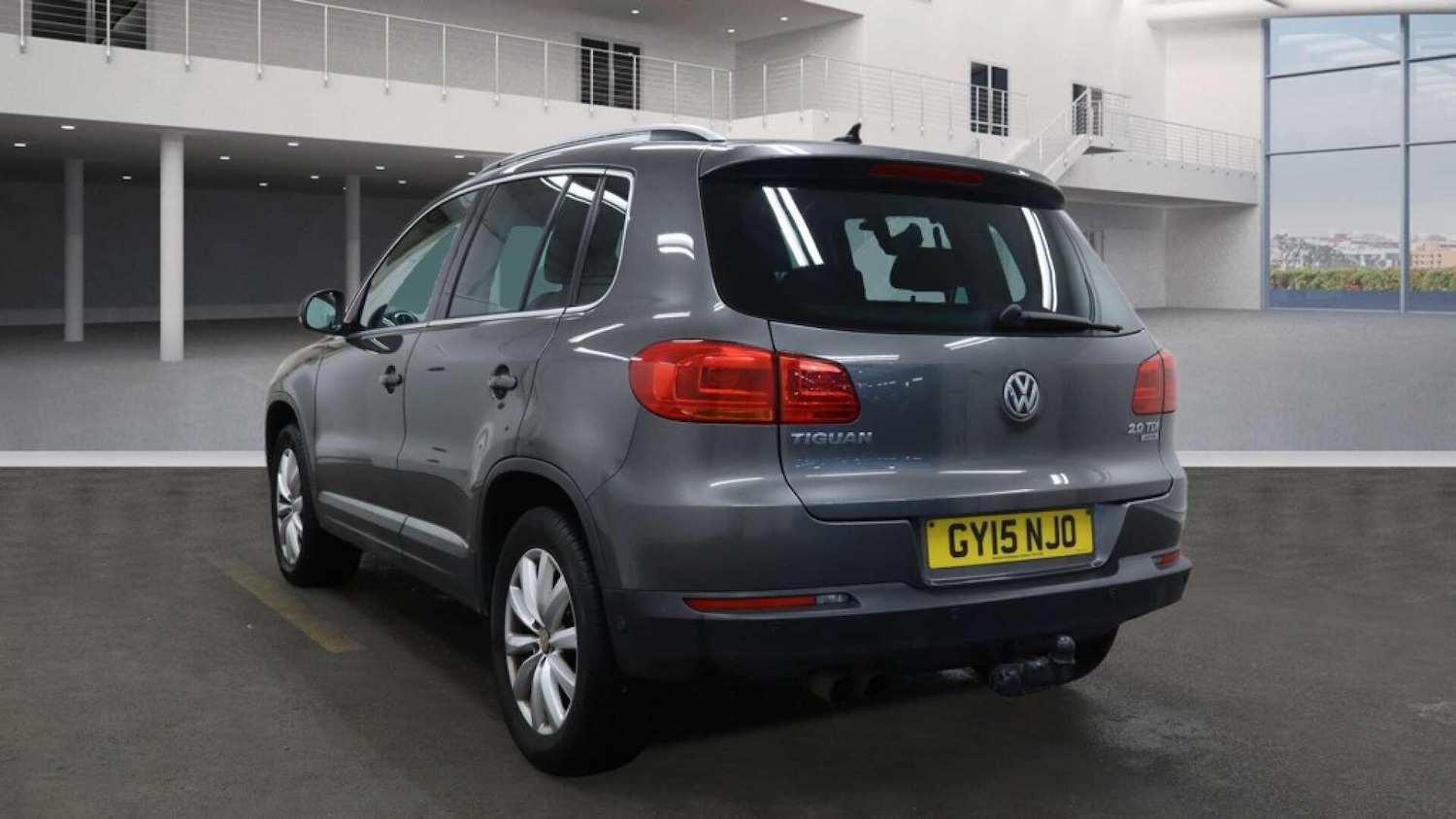 Used Volkswagen Tiguan 2015 for sale - 77510204: Photo 3