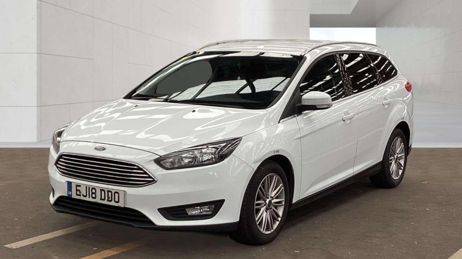 Used Ford Focus for sale - 78156645: Photo 2