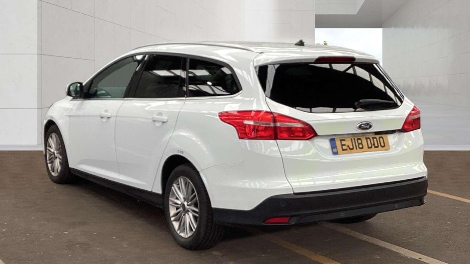 Used Ford Focus for sale - 78156645: Photo 3