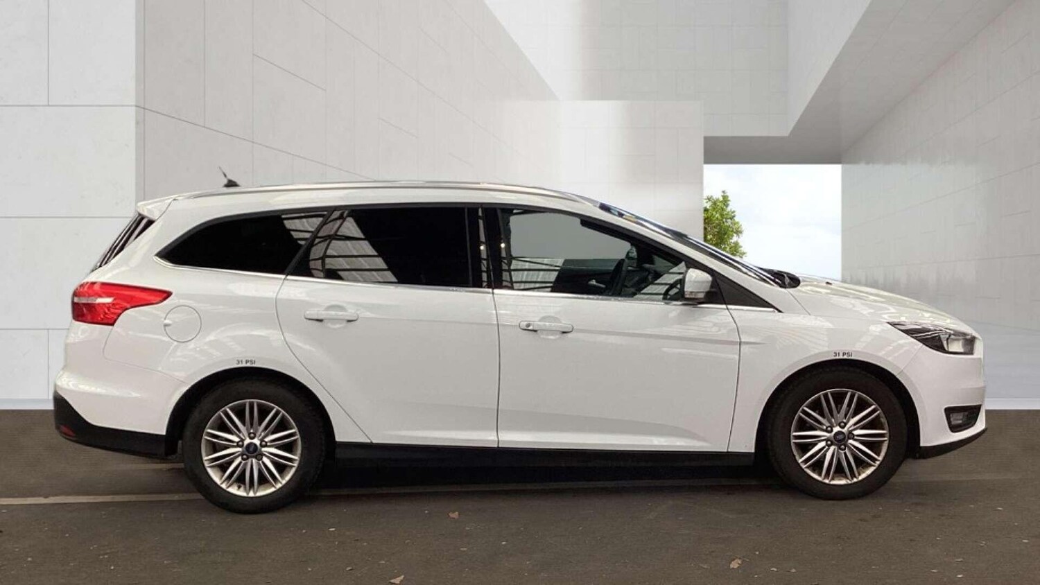 Used Ford Focus for sale - 78156645: Photo 6