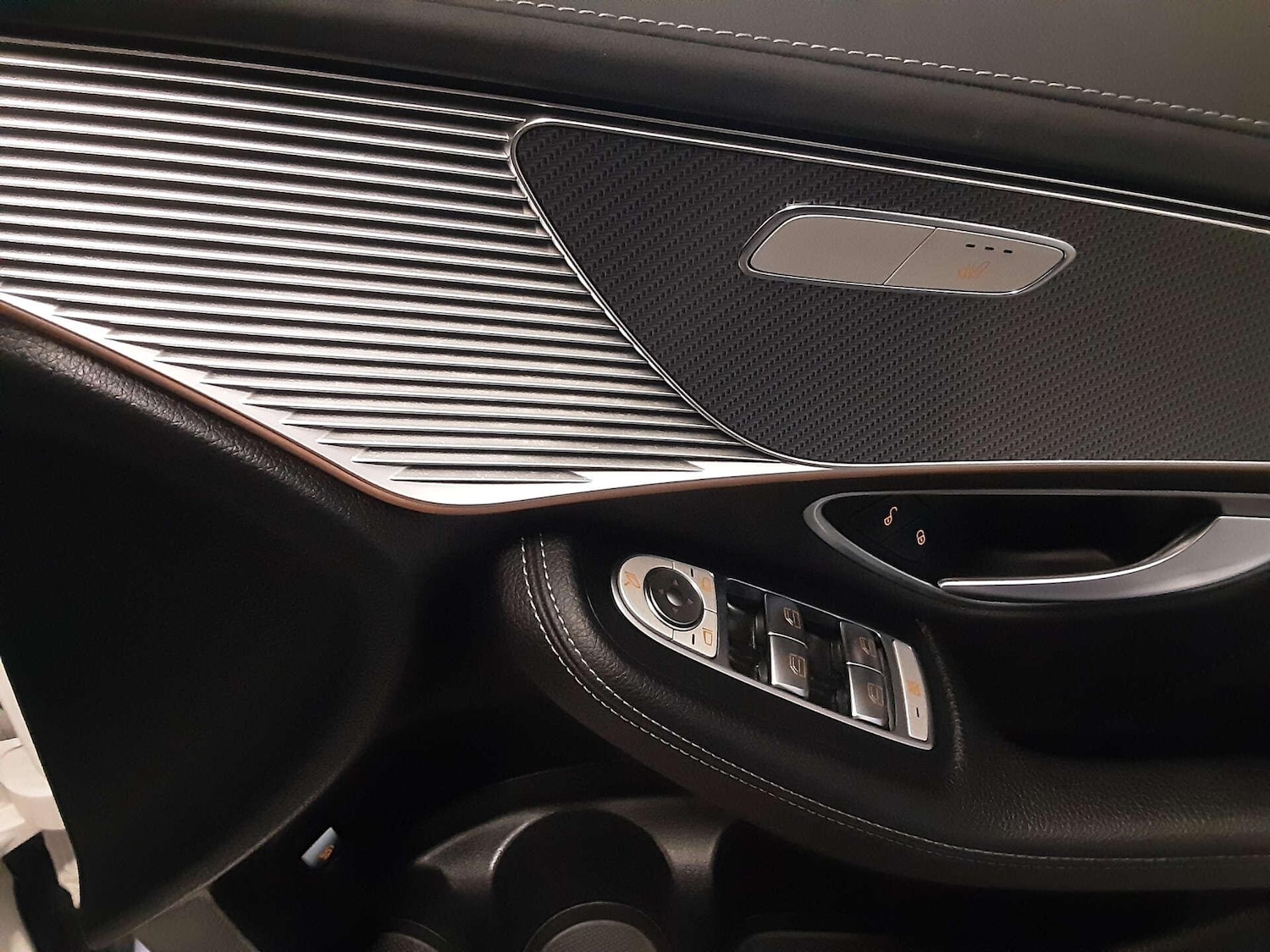 Used Mercedes-Benz EQC 2020 for sale - 76807641: Photo 28