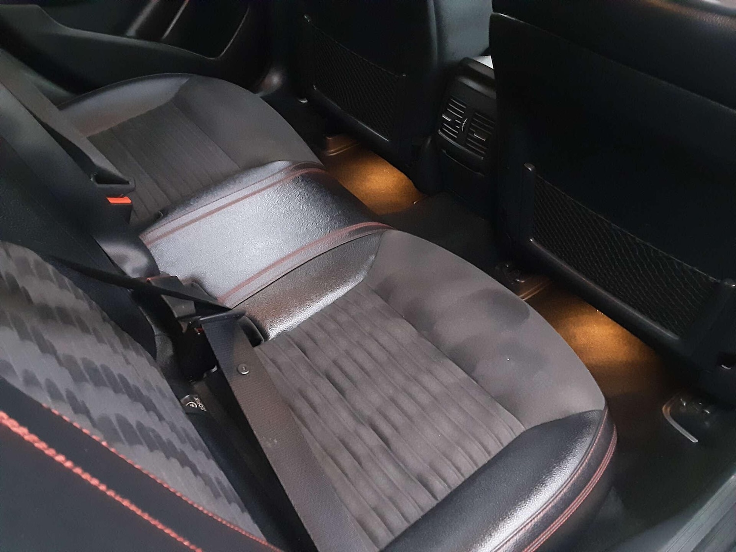 Used Mercedes-Benz A-Class 2017 for sale - 76807716: Photo 25