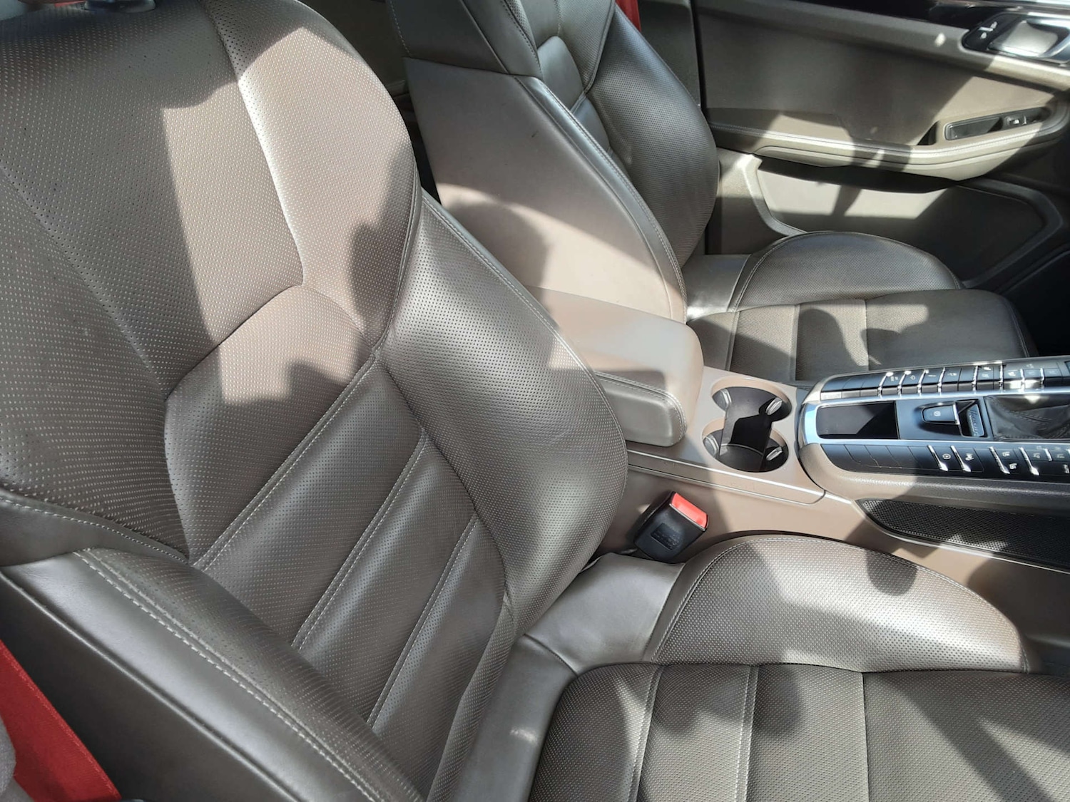 Used Porsche Macan 2019 for sale - 76404597: Photo 24