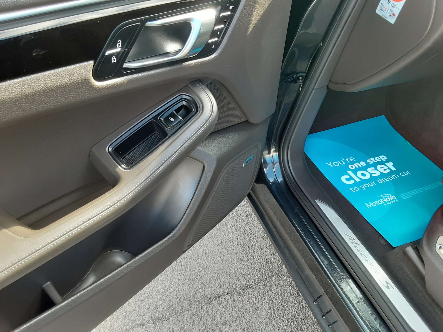 Used Porsche Macan 2019 for sale - 76404597: Photo 32