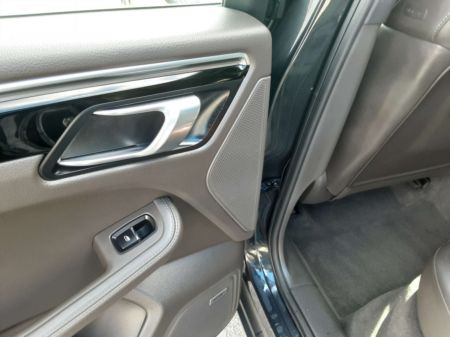 Used Porsche Macan 2019 for sale - 76404597: Photo 34