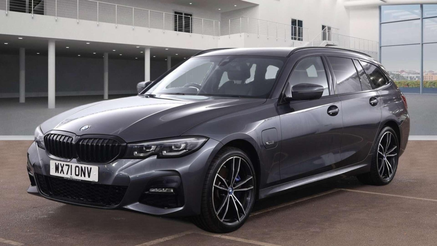 Used BMW 3 Series 2021 for sale - 77345584: Photo 2