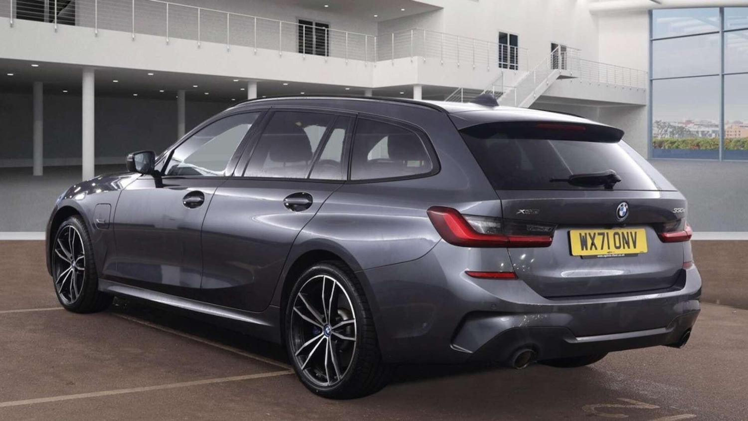 Used BMW 3 Series 2021 for sale - 77345584: Photo 3