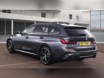 Used BMW 3 Series 2021 for sale - 77345584: Photo