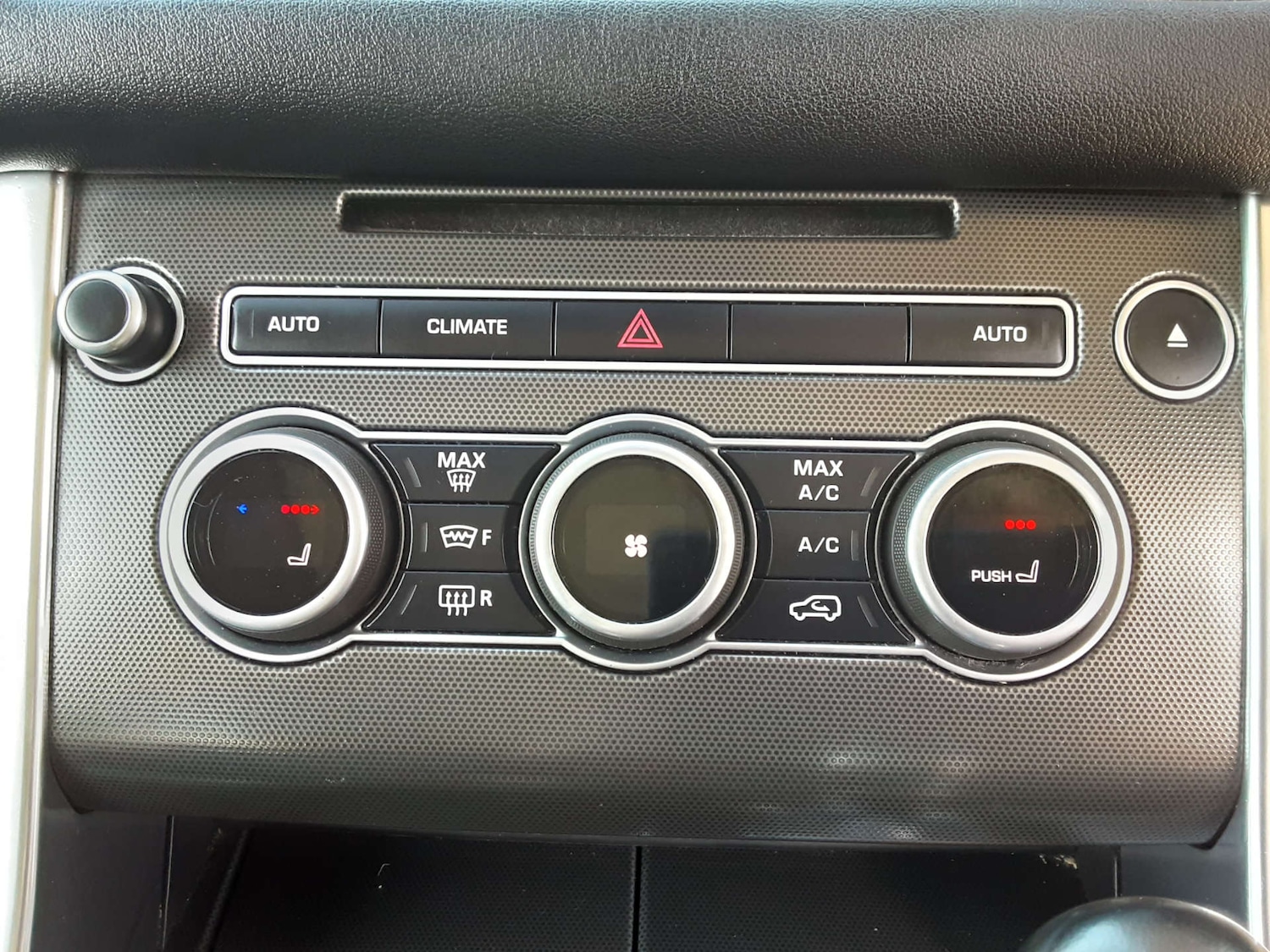 Used Land Rover Range Rover Sport 2017 for sale - 76404554: Photo 32