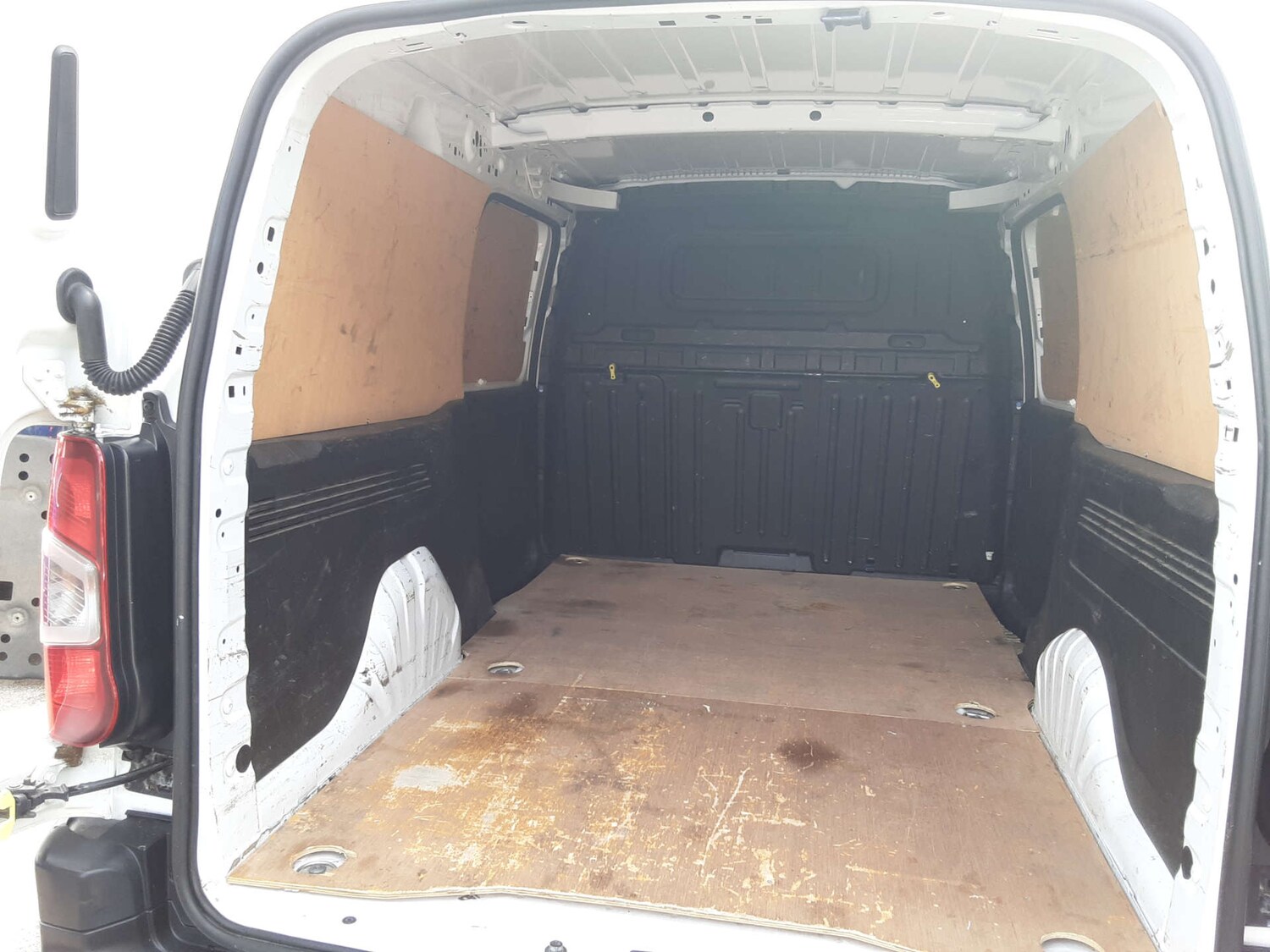 Used Peugeot Partner 2021 for sale - 76404566: Photo 30