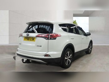 Used Toyota RAV4 2016 for sale - 78362229: Photo