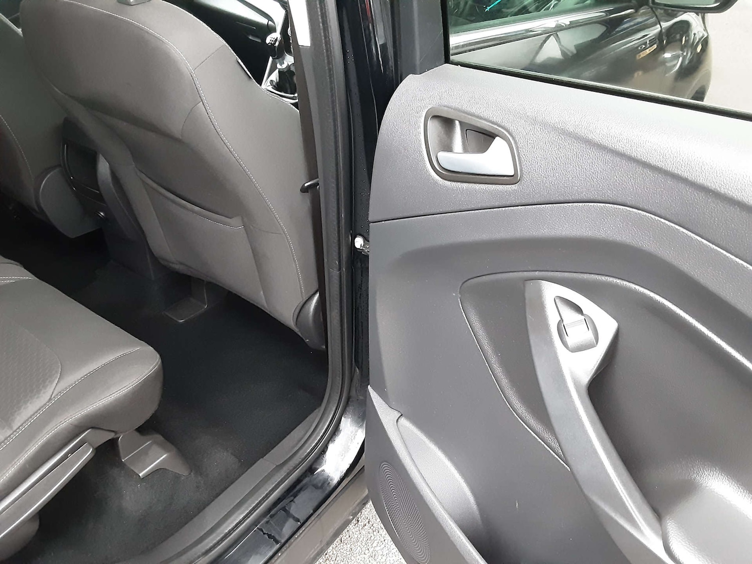 Used Ford Kuga 2019 for sale - 76544287: Photo 28