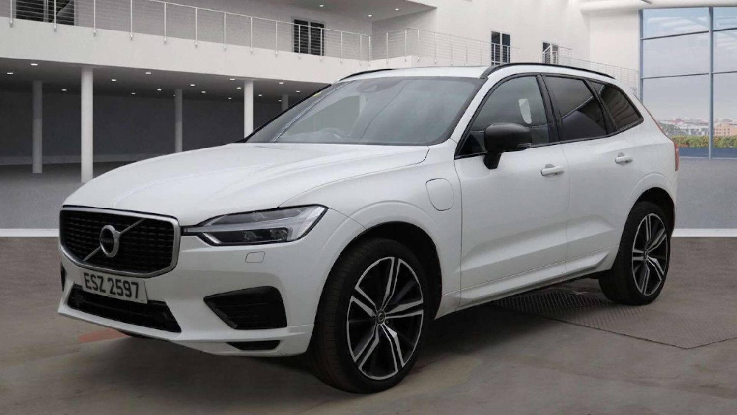 Used Volvo XC60 for sale - 77723966: Photo 2