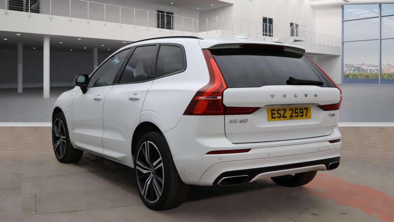Used Volvo XC60 for sale - 77723966: Photo 3