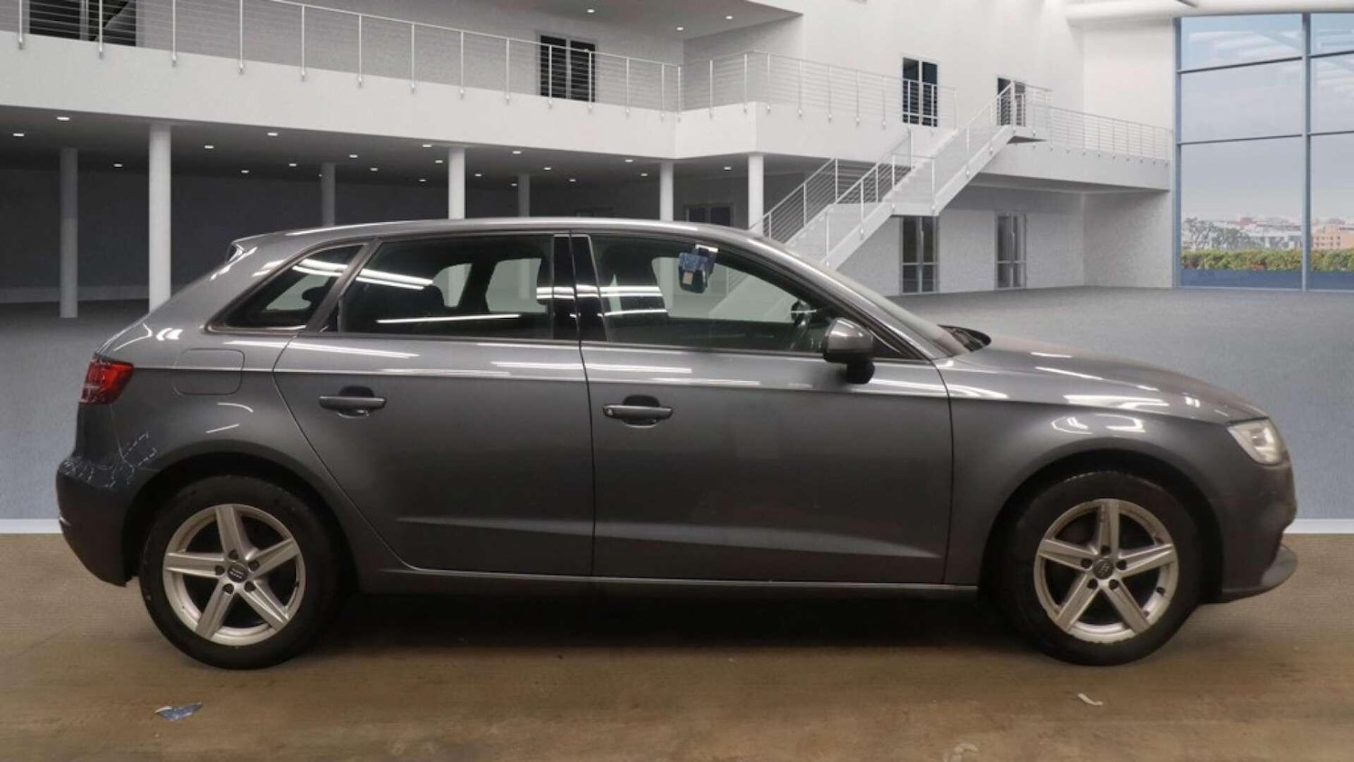 Used Audi A3 2017 for sale - 77441373: Photo 9