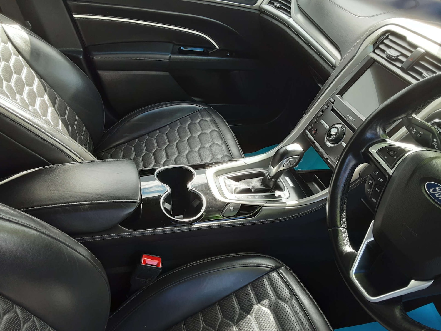 Used Ford Mondeo 2019 for sale - 76404592: Photo 15