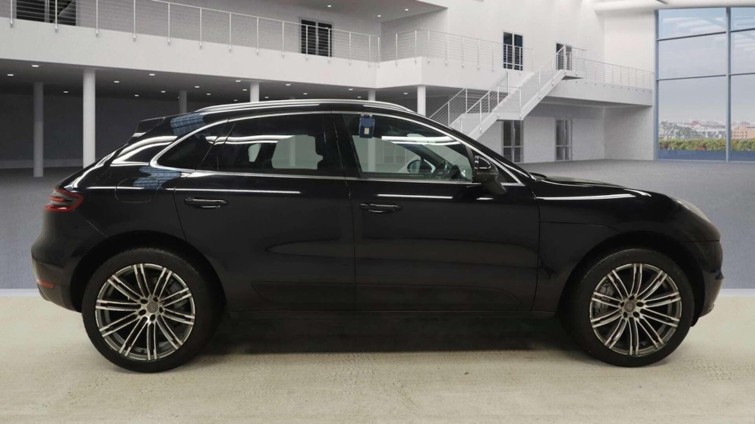 Used Porsche Macan 2016 for sale - 77279911: Photo 9