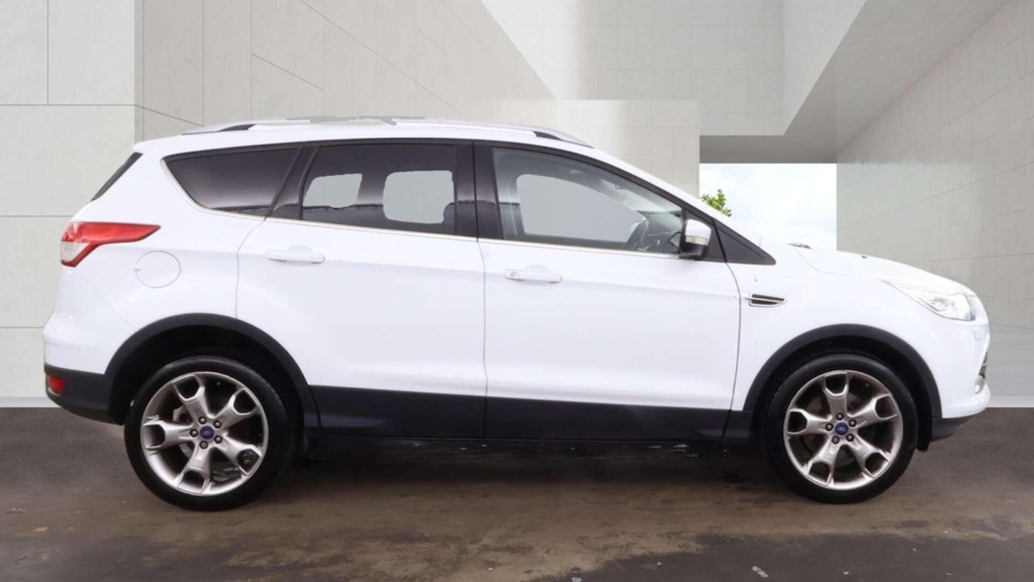 Used Ford Kuga 2016 for sale - 78184794: Photo 6
