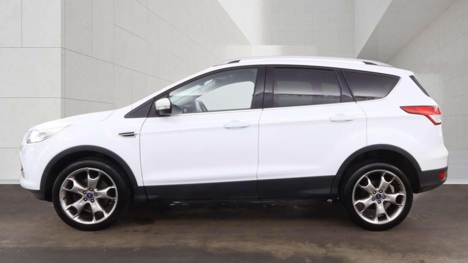 Used Ford Kuga 2016 for sale - 78184794: Photo 8