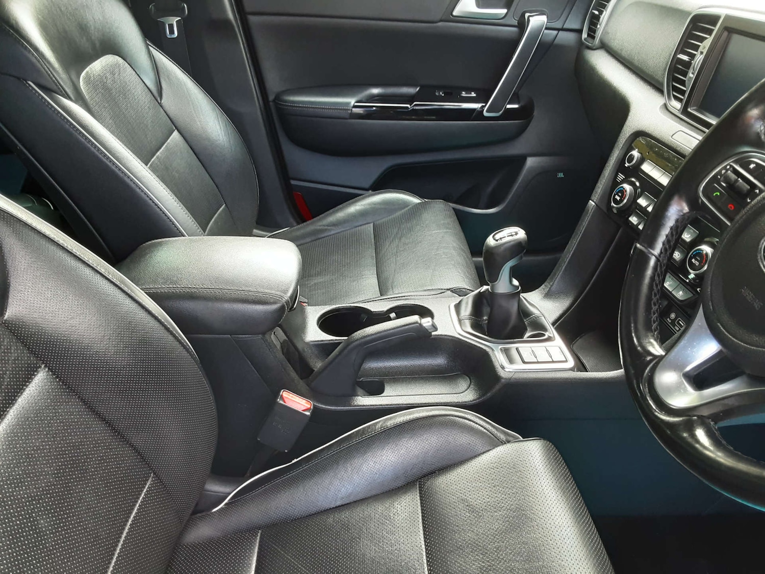 Used Kia Sportage 2016 for sale - 76404638: Photo 19