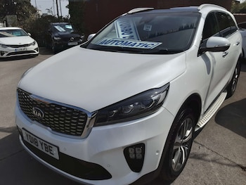Used Kia Sorento 2018 for sale - 76404580: Photo