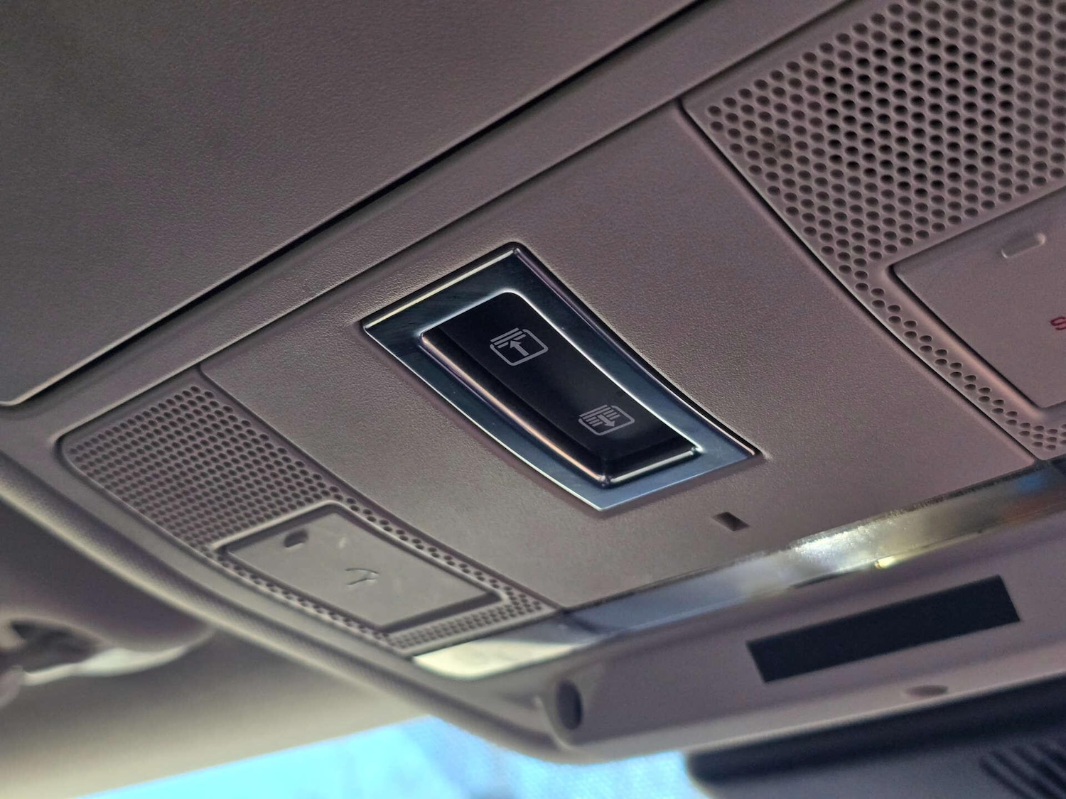 Used Jaguar E-Pace 2019 for sale - 77958190: Photo 38