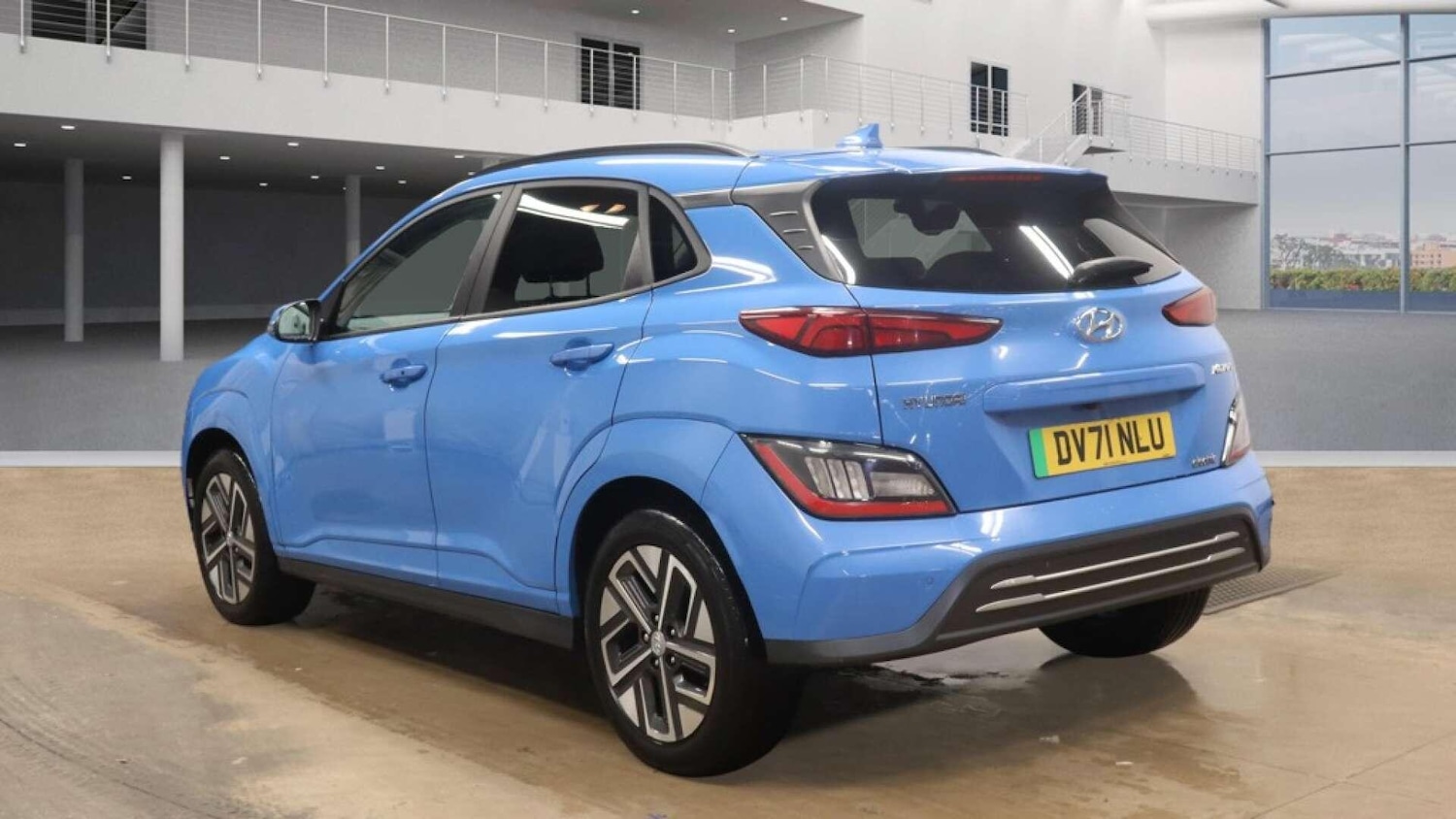 Used Hyundai KONA 2021 for sale - 77525075: Photo 3