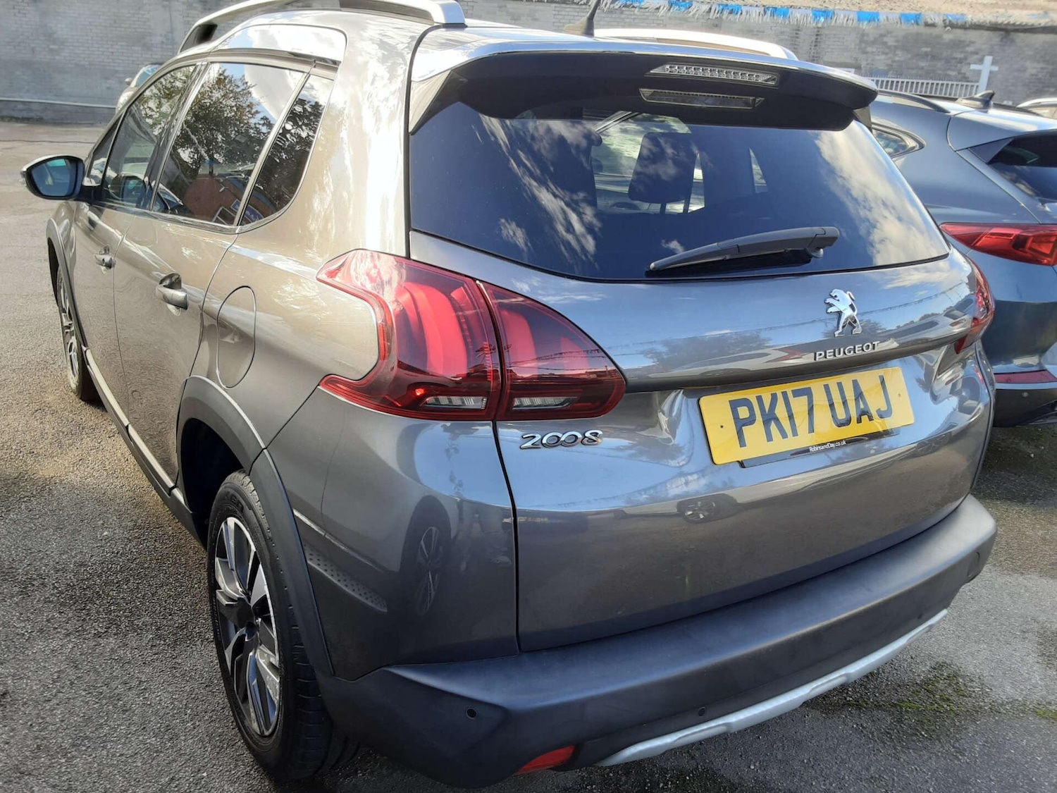 Used Peugeot 2008 2017 for sale - 76807643: Photo 8