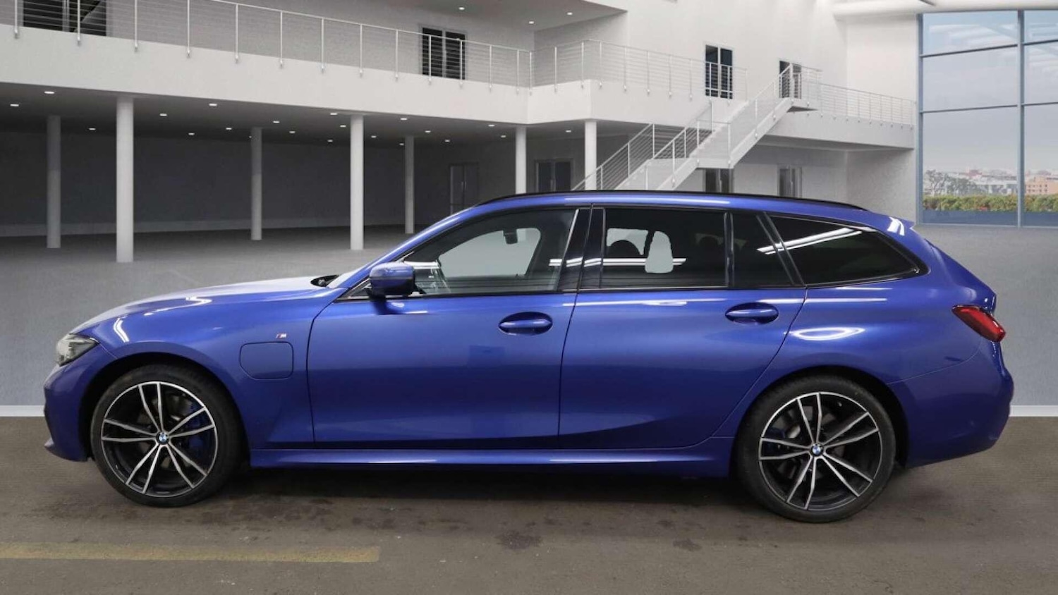 Used BMW 3 Series 2021 for sale - 77853675: Photo 12