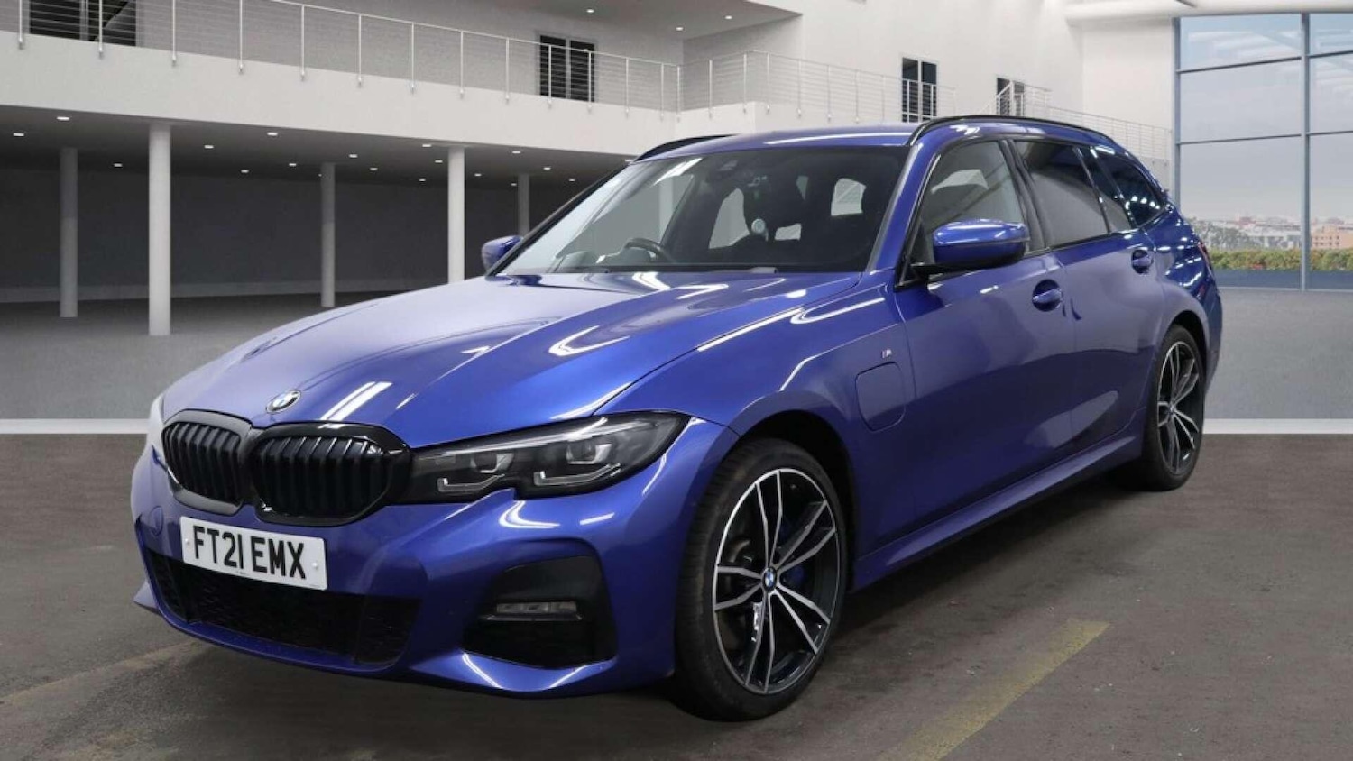 Used BMW 3 Series 2021 for sale - 77853675: Photo 2