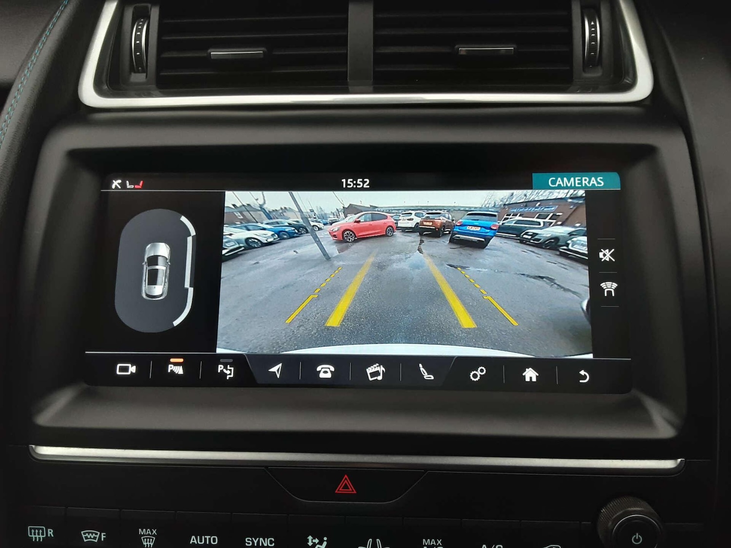 Used Jaguar E-Pace 2018 for sale - 77291875: Photo 39