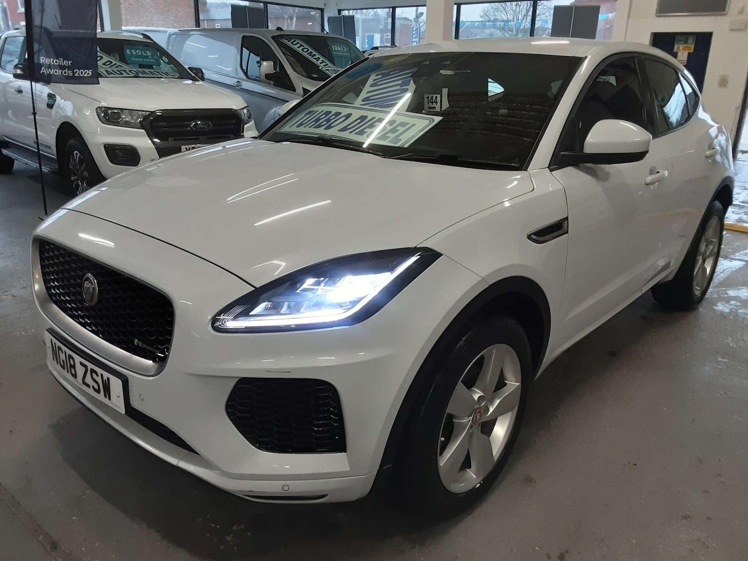 Used Jaguar E-Pace 2018 for sale - 77291875: Photo 6