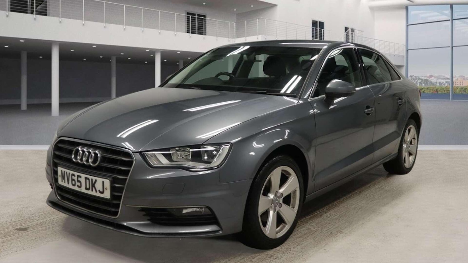 Used Audi A3 2015 for sale - 77344499: Photo 2