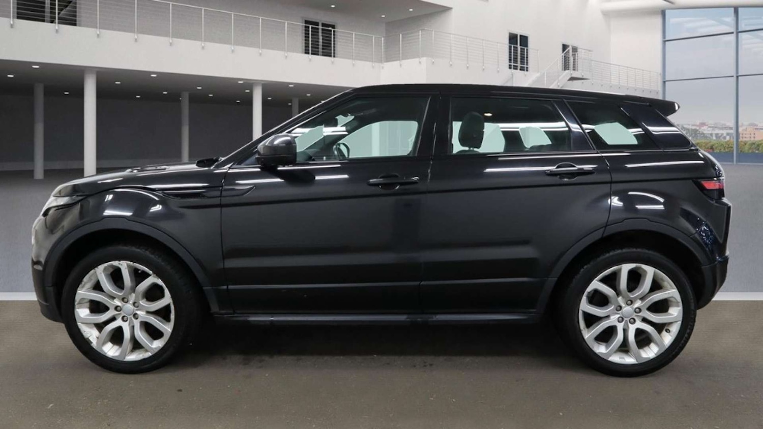 Used Land Rover Range Rover Evoque 2019 for sale - 76407726: Photo 13