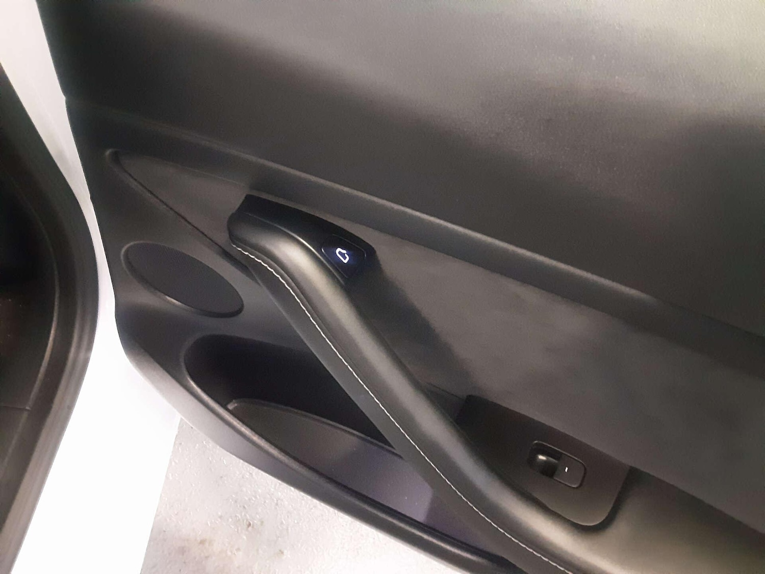 Used Tesla Model 3 2022 for sale - 76807713: Photo 25