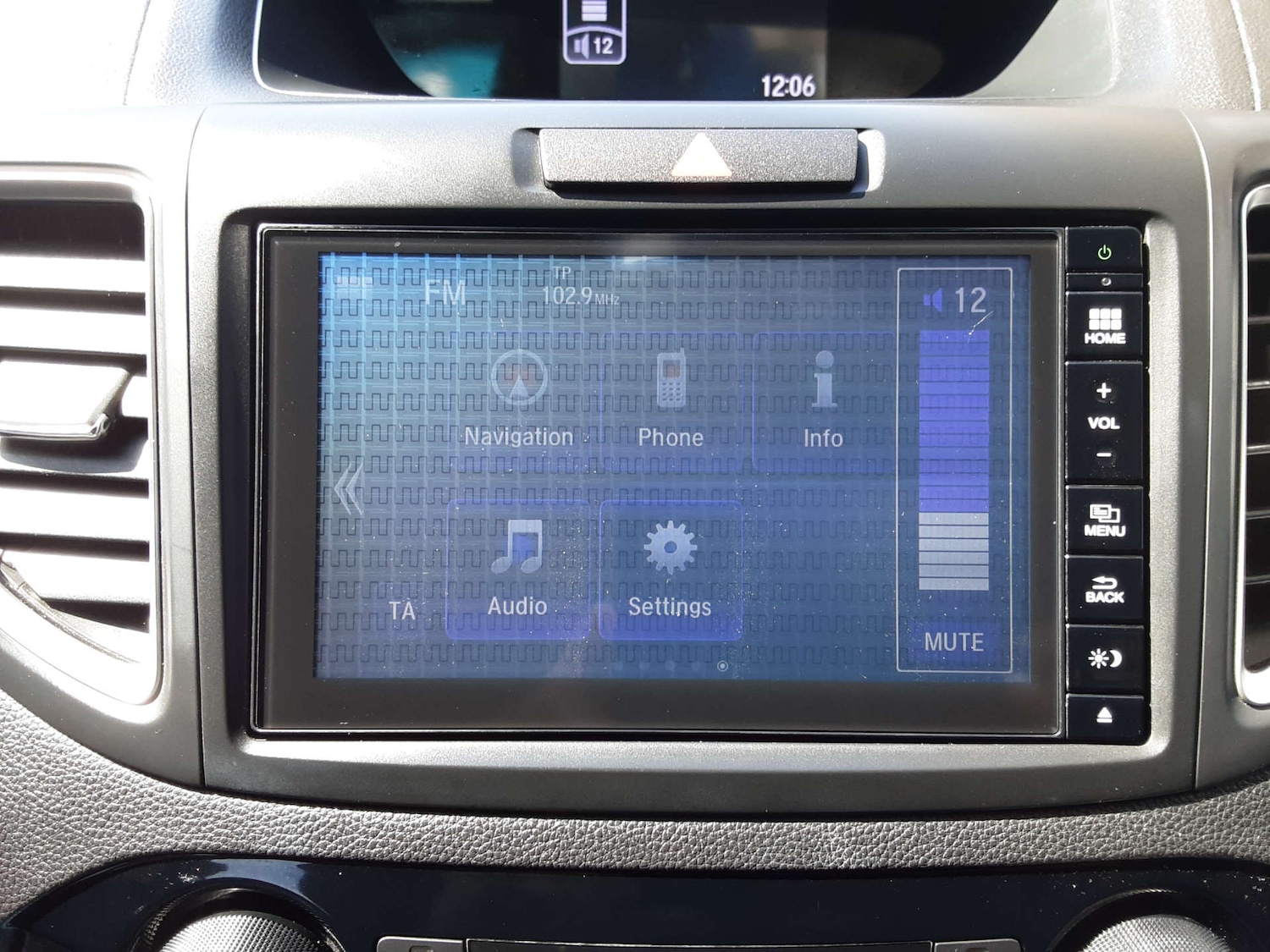 Used Honda CR-V 2017 for sale - 76404543: Photo 31