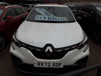 Used Renault Captur 2022 for sale - 76807600: Photo