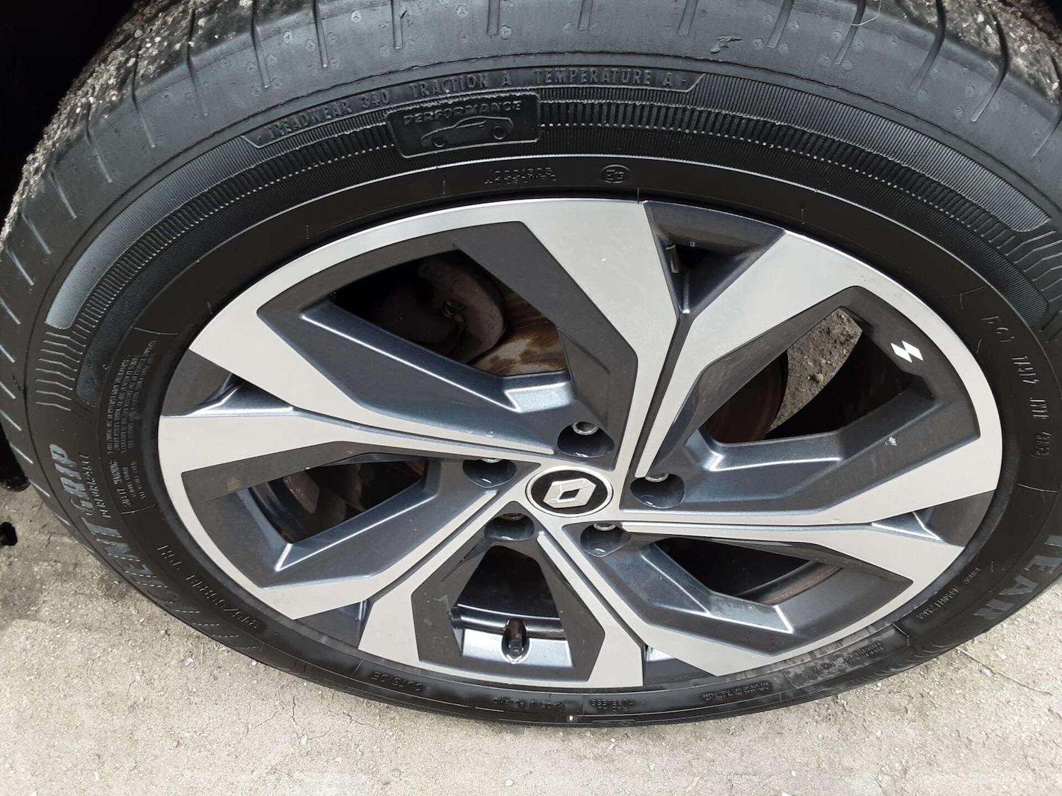 Used Renault Captur 2022 for sale - 76807600: Photo 35