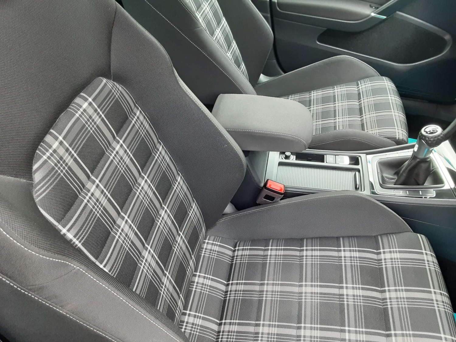 Used Volkswagen Golf 2018 for sale - 76404634: Photo 20