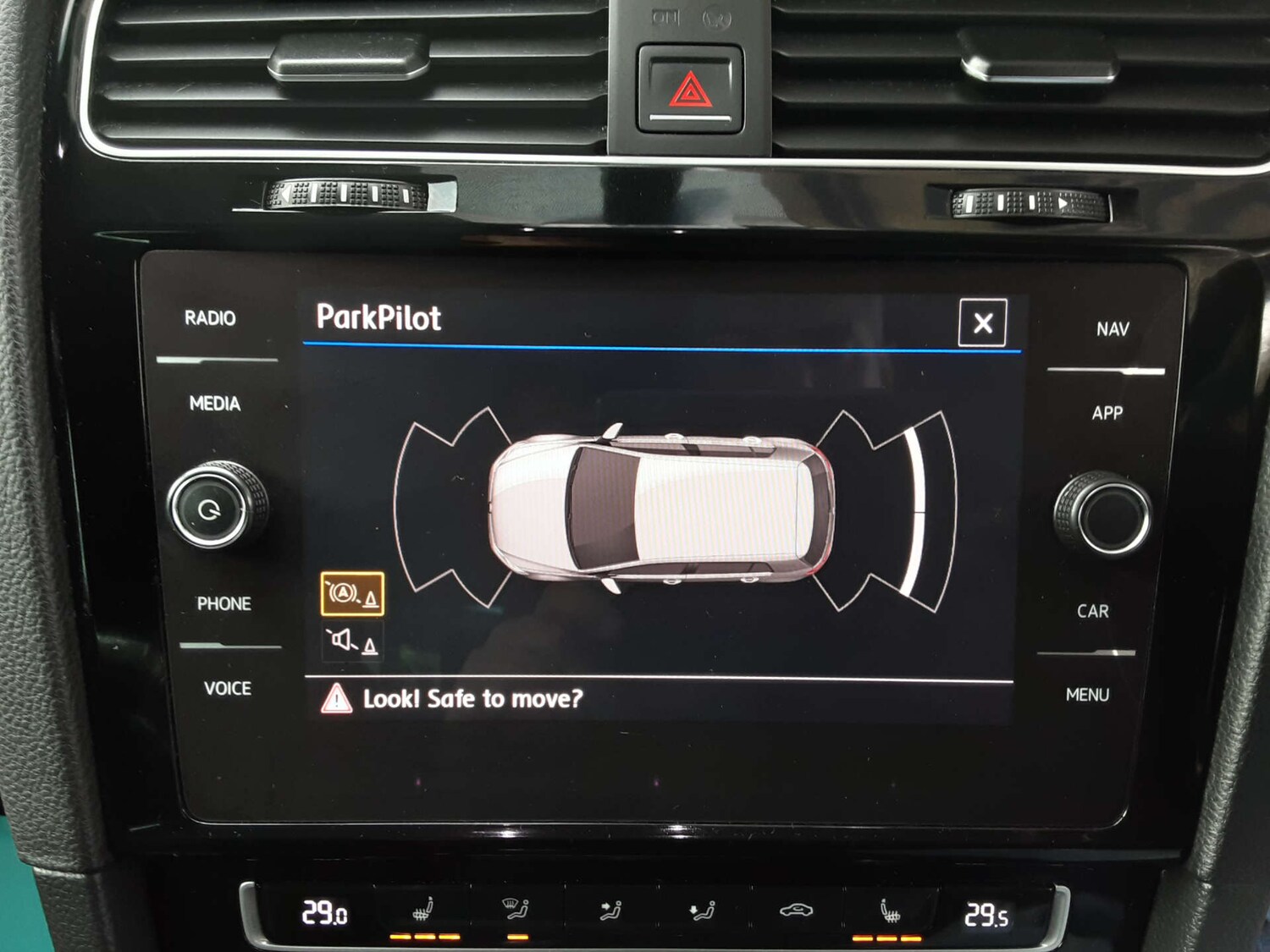 Used Volkswagen Golf 2018 for sale - 76404634: Photo 34