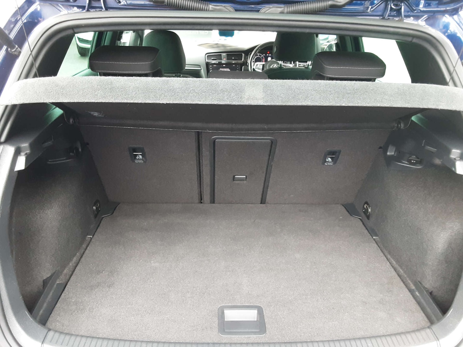 Used Volkswagen Golf 2018 for sale - 76404634: Photo 39