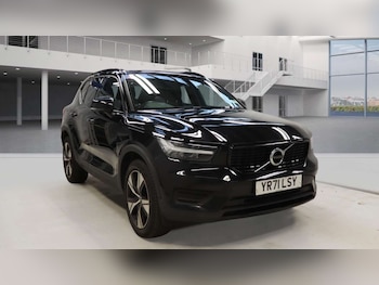 Volvo - XC40