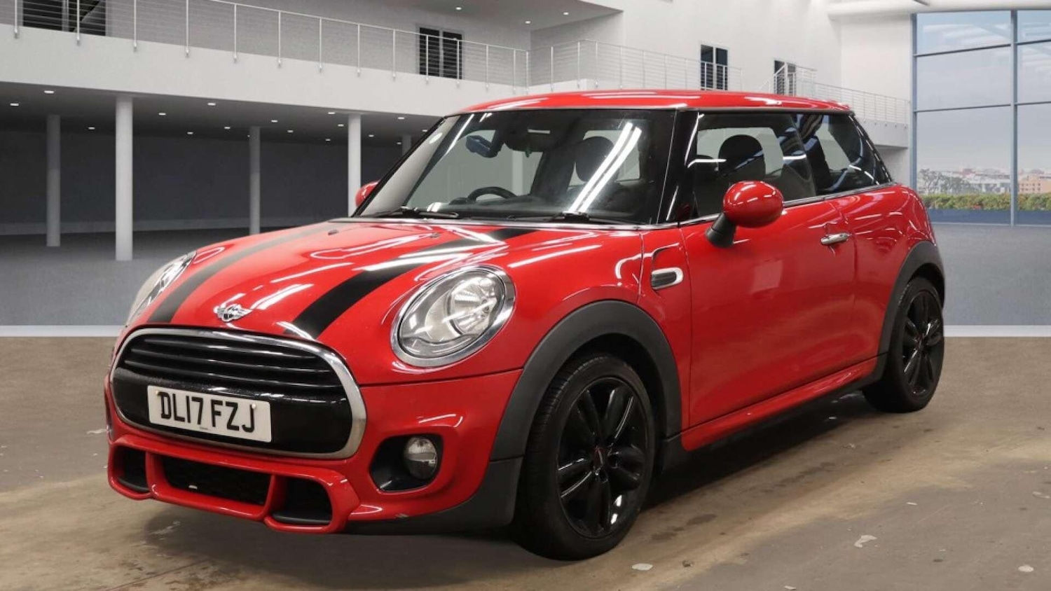 Used MINI Hatch 2017 for sale - 77574510: Photo 2