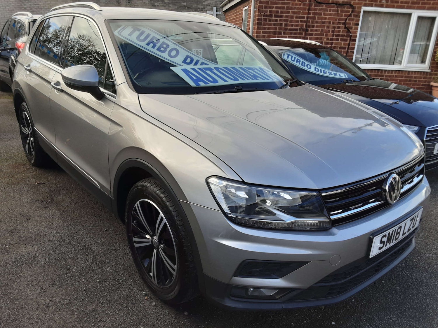 Used Volkswagen Tiguan 2018 for sale - 76404640: Photo 1