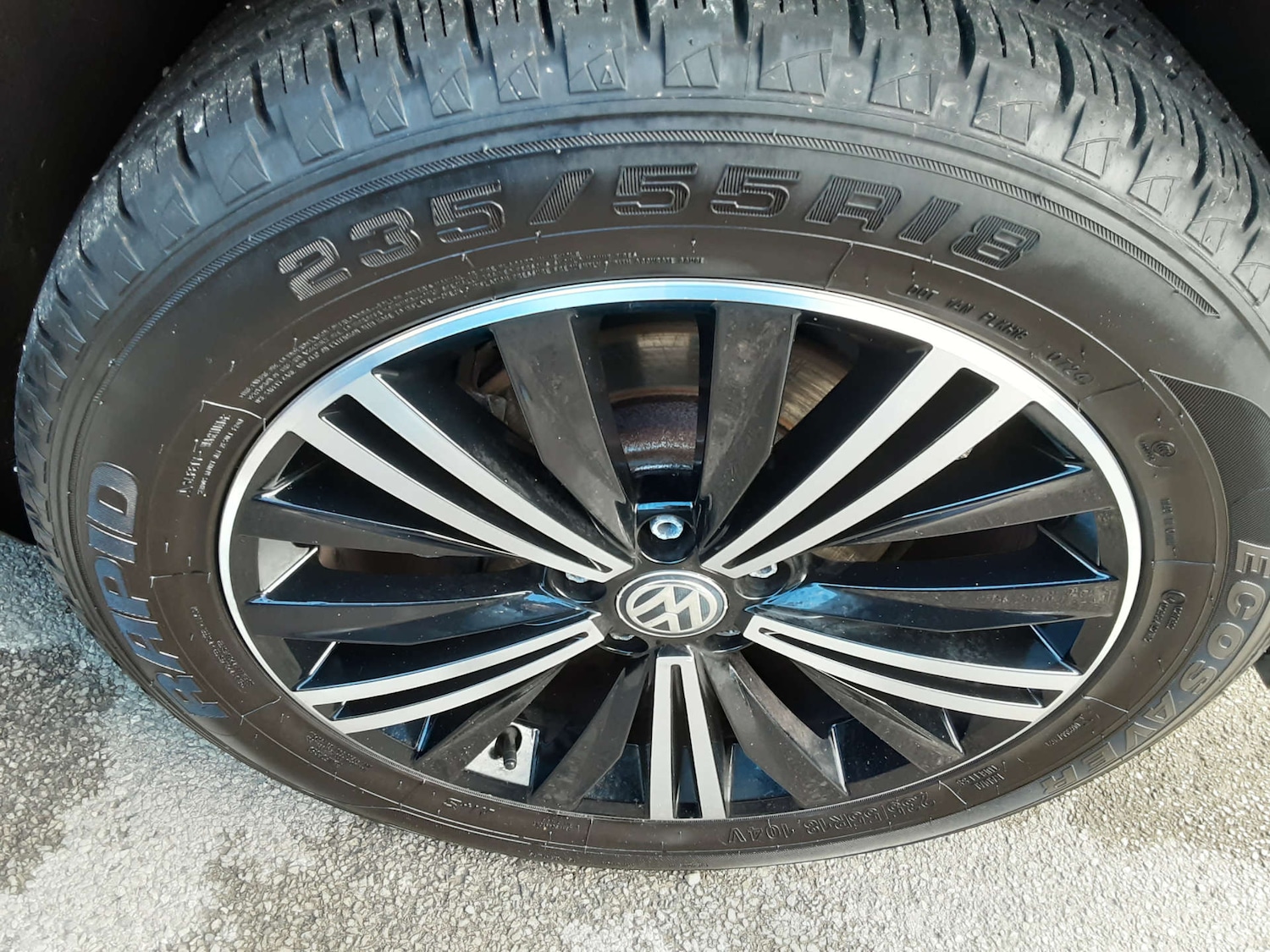 Used Volkswagen Tiguan 2018 for sale - 76404640: Photo 32