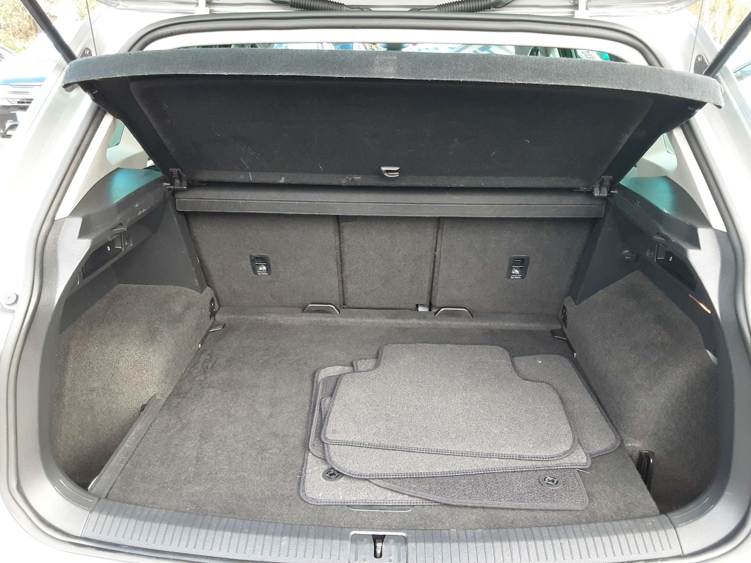 Used Volkswagen Tiguan 2018 for sale - 76404640: Photo 33